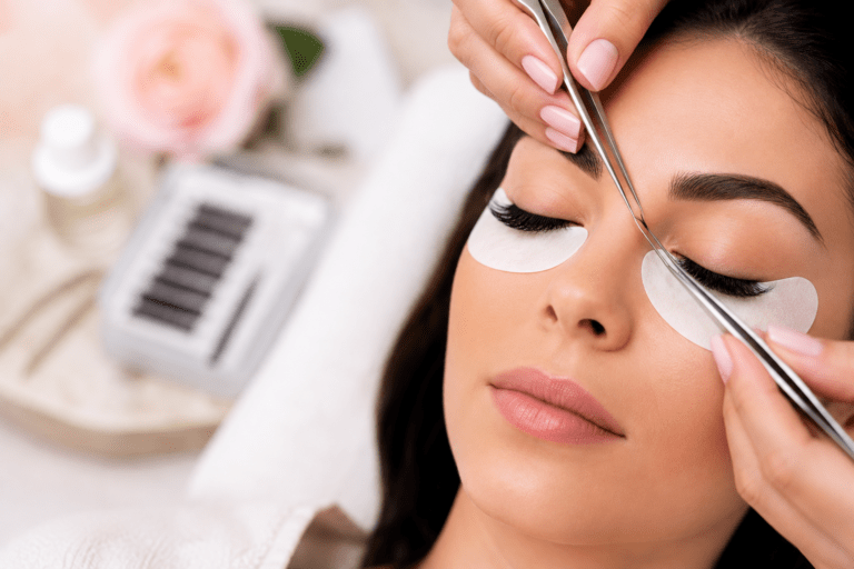 Inexpensive Eyelash Extensions Near Me: How to Find Quality Lashes at a Great Price